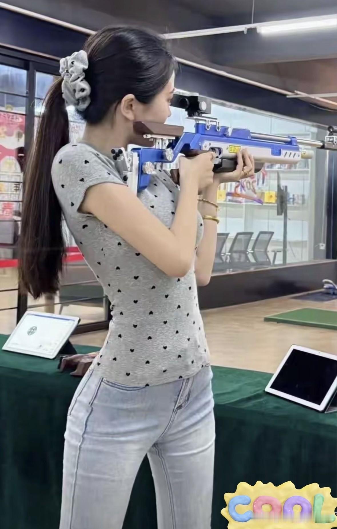 射击体验 又美又飒