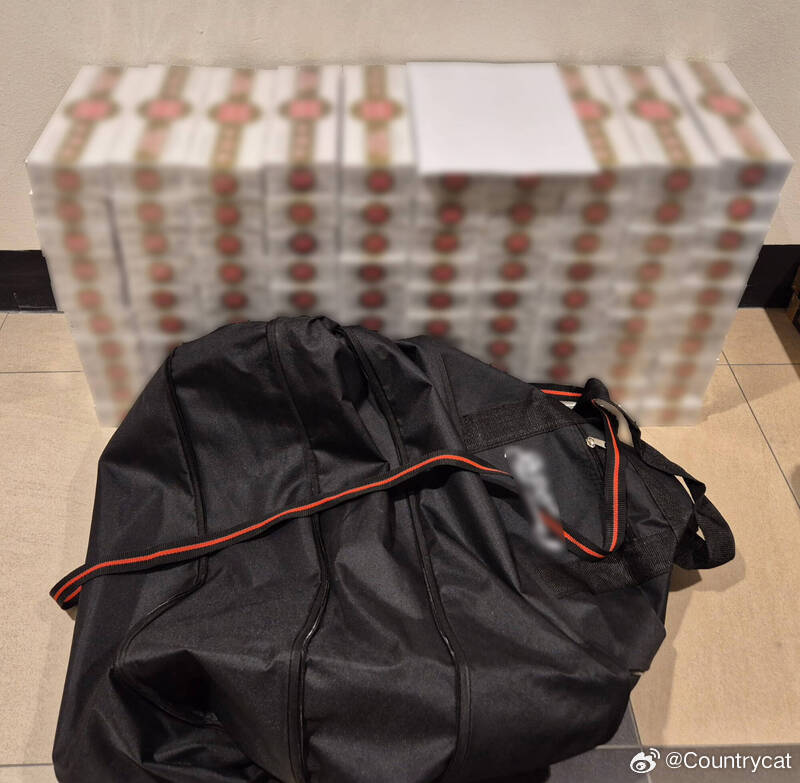 中国男走私逾2100包烟星国移民局令申报坚称「我带10包」海外新鲜事 本月19日