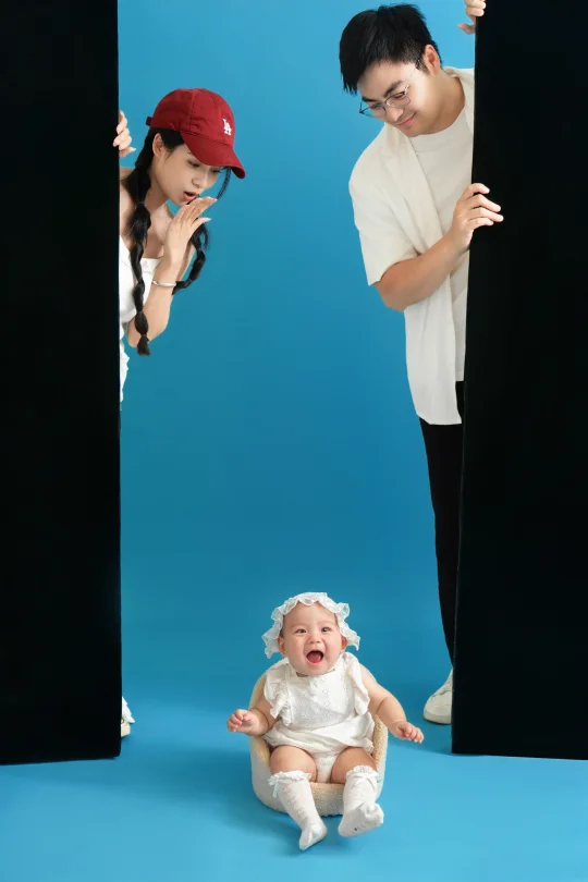 ᰔᩚ🧑🏻👩🏻👧🏻好喜欢我们的全家福！