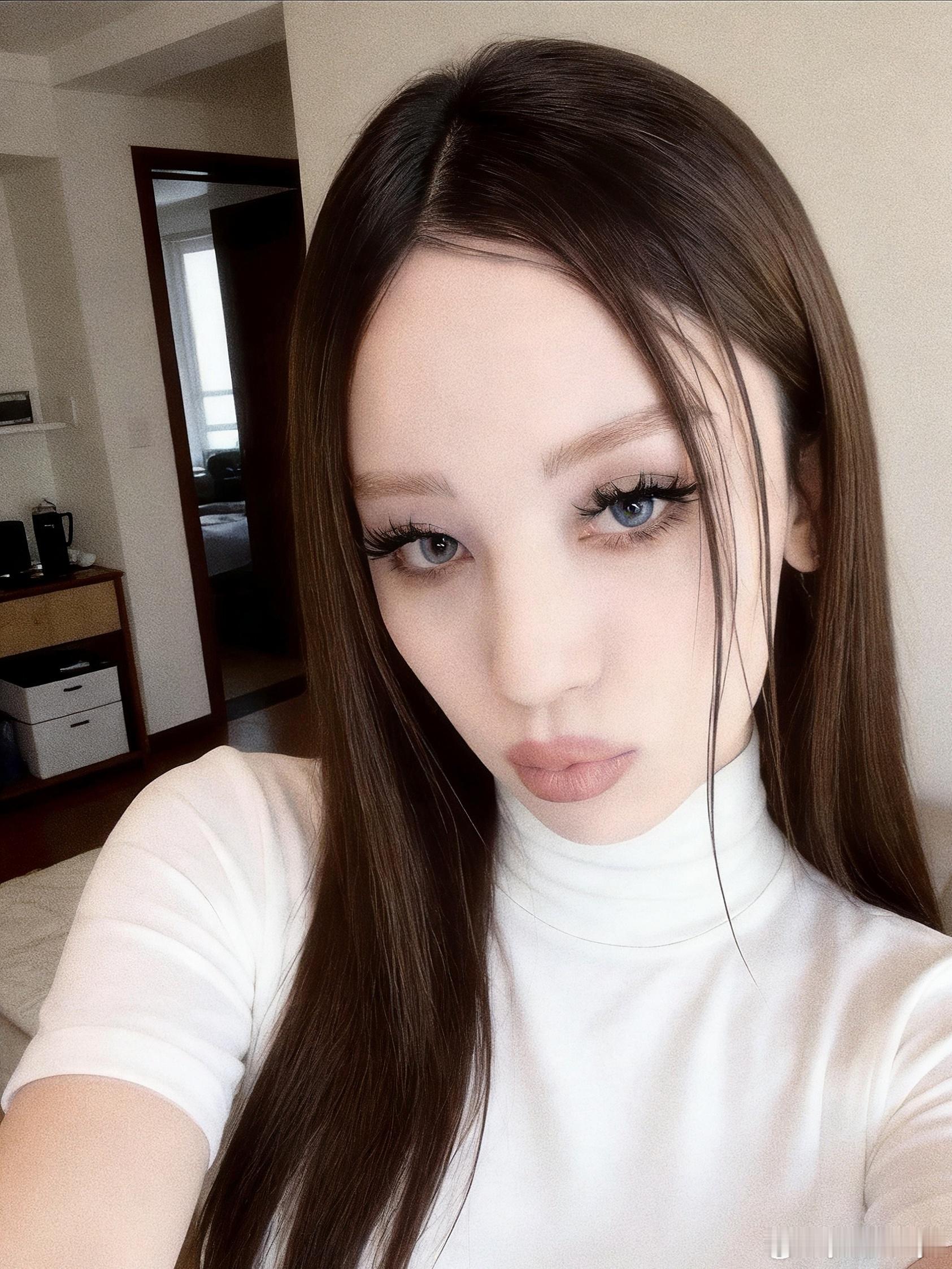 🩶ིྀilove自拍今日妆容