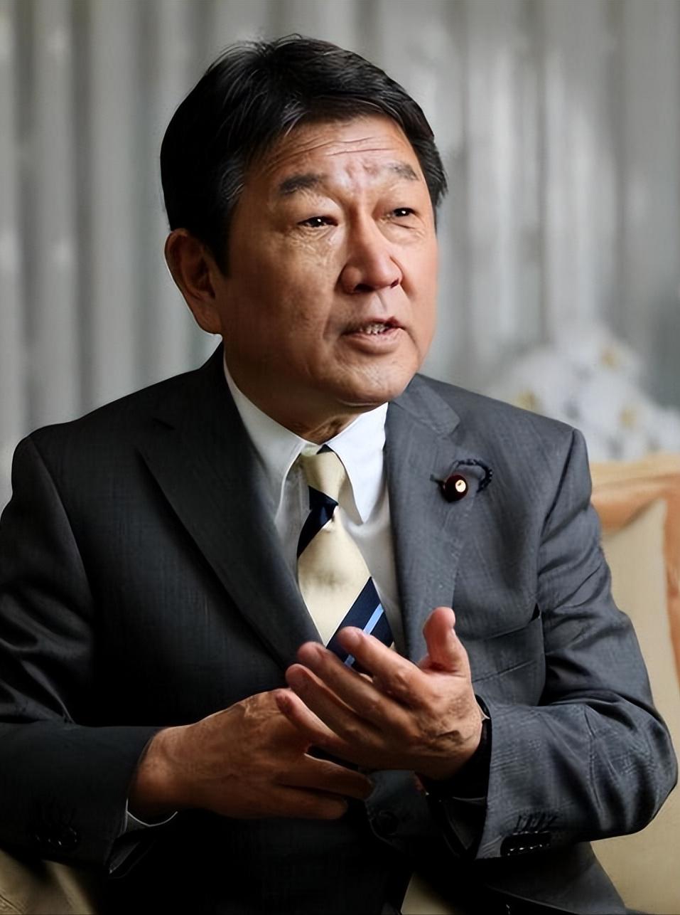 日本外相阐述日本的对华关系！

日本新任外相茂木敏充首次记者会，阐述了日本的对华