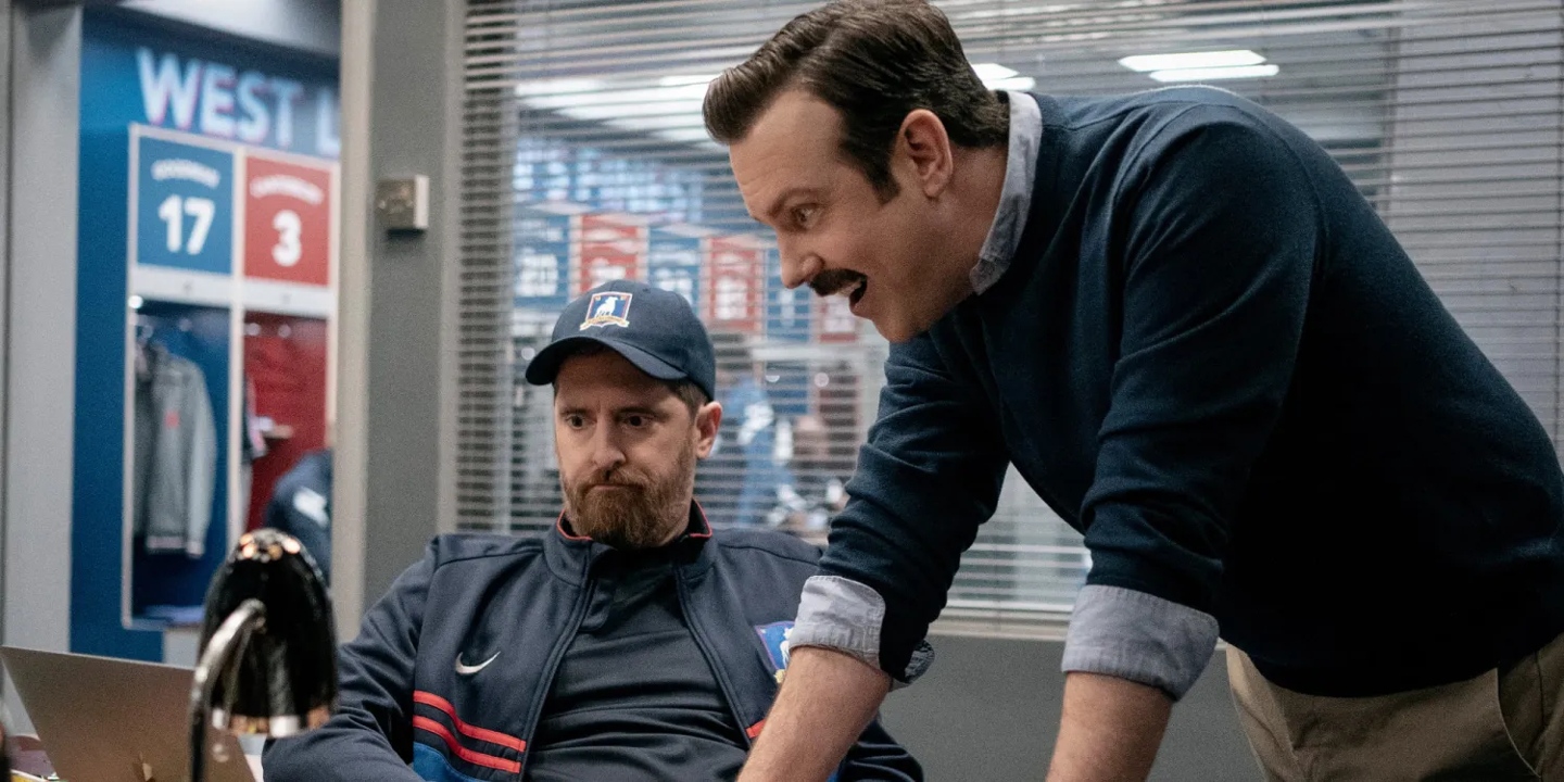 苹果的剧 《足球教练》（Ted Lasso）第四季竟然要回归！今年 8 月回归，