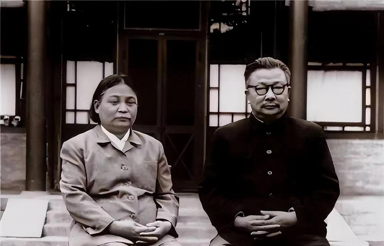 曾志亲口回忆，当年陶铸与李克农发生争执打斗，最终陶铸头部被打肿，李克农的眼镜也被