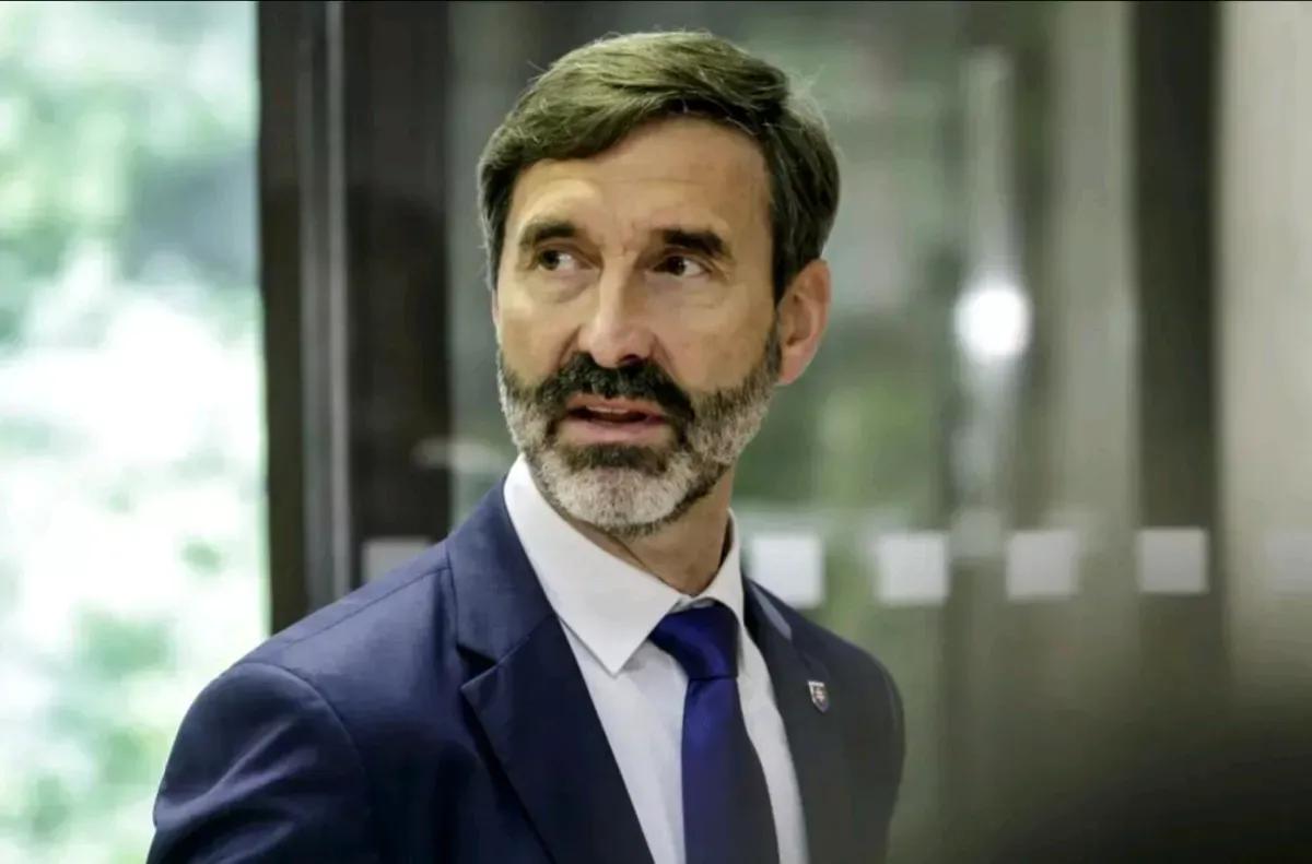 匈牙利变天后，斯洛伐克态度也变了

《费加罗报》报道，斯洛伐克外长布拉纳尔4月2