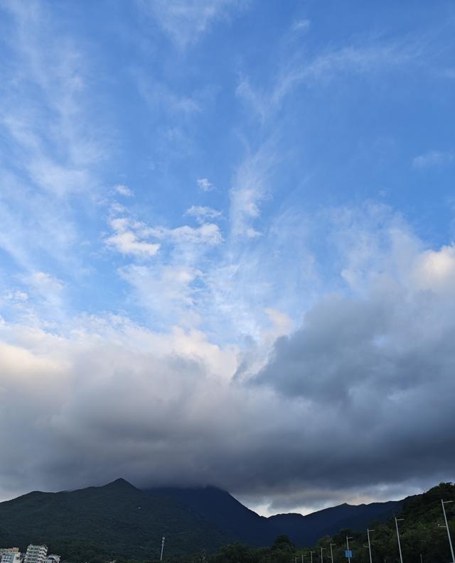西方国家想要一个什么样的伊朗肯定与伊朗想的不一样。

伊朗一直强调自己是个主权独