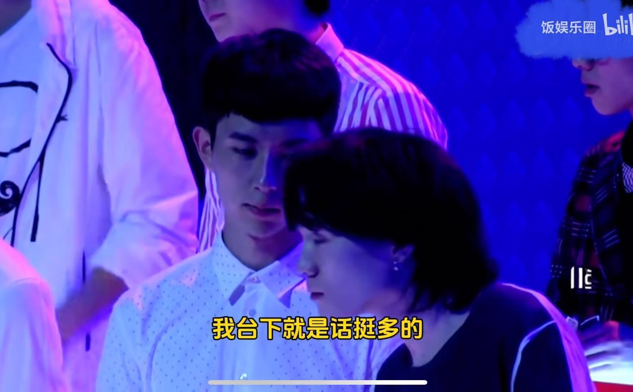 之前的鱼儿算是一个比较外向的人，

和现在内敛的性格比起来真的判若两人，

之前
