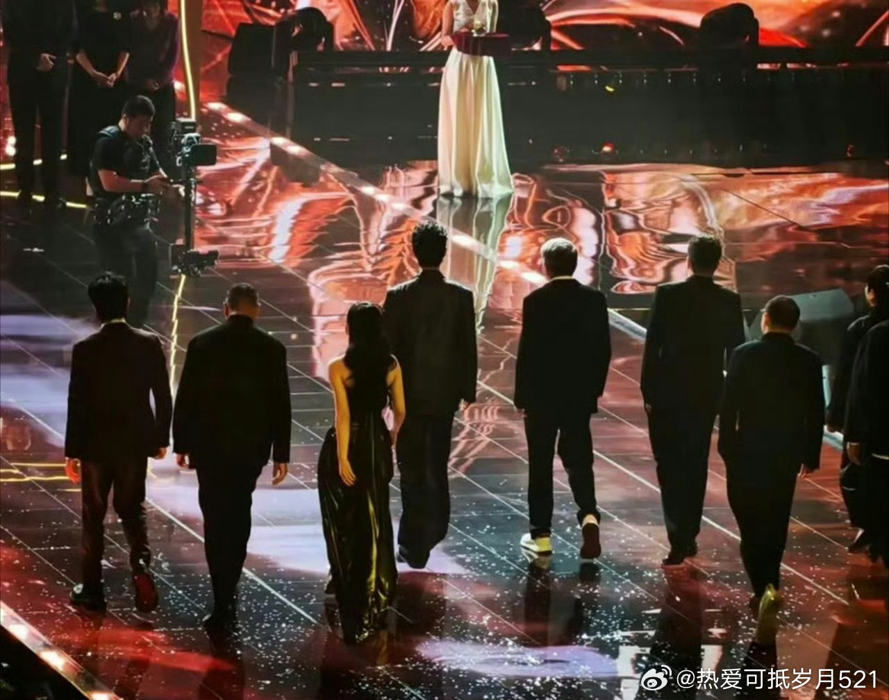 肖战藏海传横扫smg 藏海天团来啦肖战smg视帝 实至名归