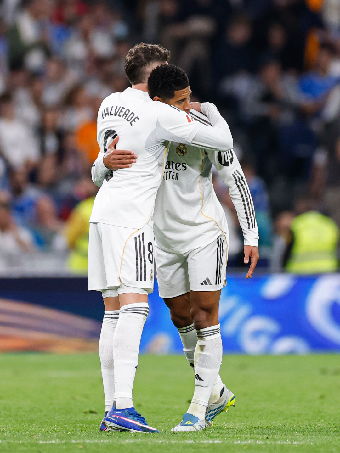 在82的肩膀上靠一靠皇马vs赫罗纳