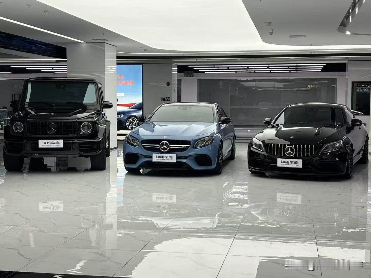 不一定，现在买新车很多地方都有差价，可以先在网上多问几家汽车贸易公司。车源都是中