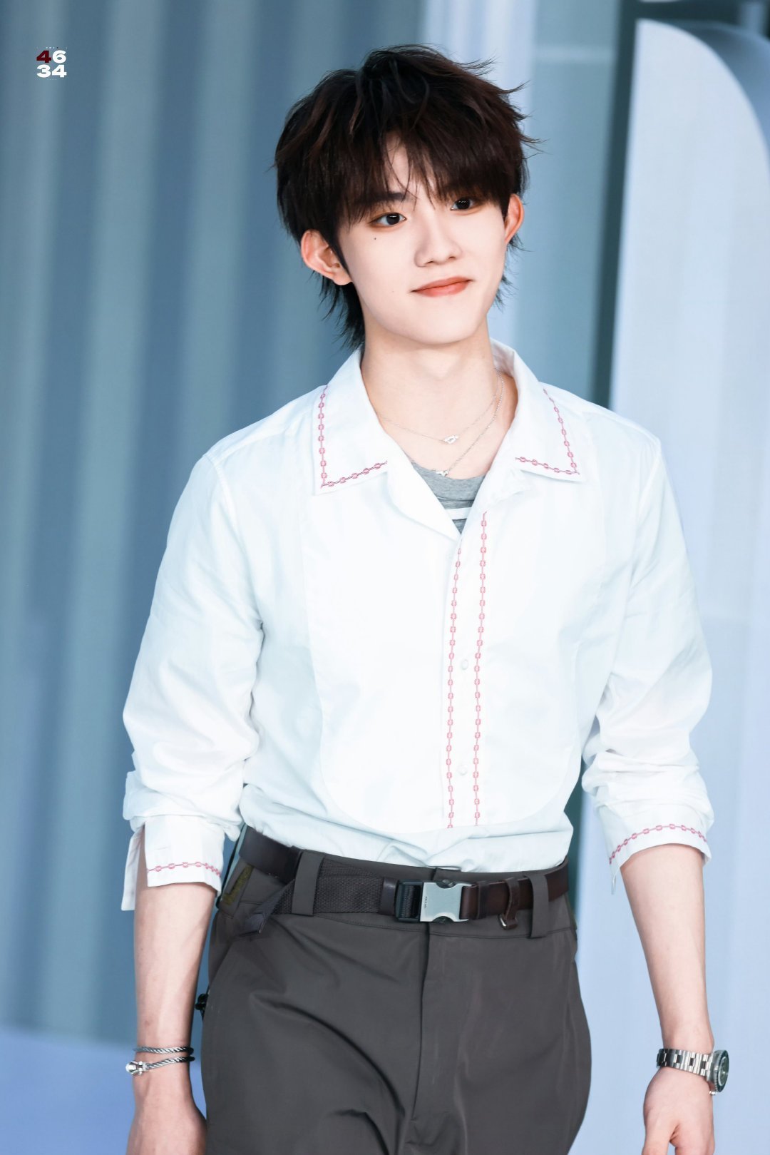 苏新皓露齿笑好明媚 被苏新皓的露齿笑戳中！笑容明媚又有感染力，像小太阳一样暖，谁