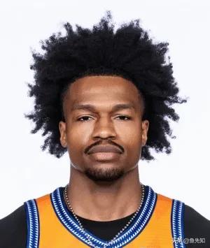 古德温划了一个赛季水了，以至于让很多球迷都认为古德温这赛季实力下滑了，不厉害了。