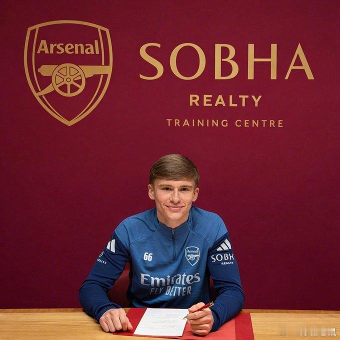 【官方】阿森纳签下18岁的圣米伦前锋穆尼（Evan Mooney），球员将加入U