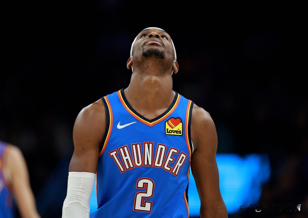 两连败，卫冕冠军似乎并没有这么难以战胜！
在昨天输给太阳队后，雷霆队今天背靠背又