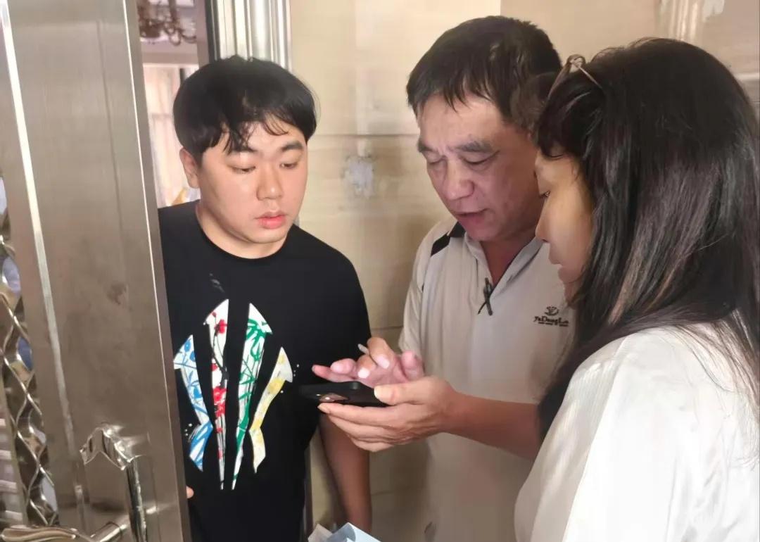 【快速抢修保供电 耐心服务解民忧】南方电网广东清远英城供电所引领全员在贴近群众、