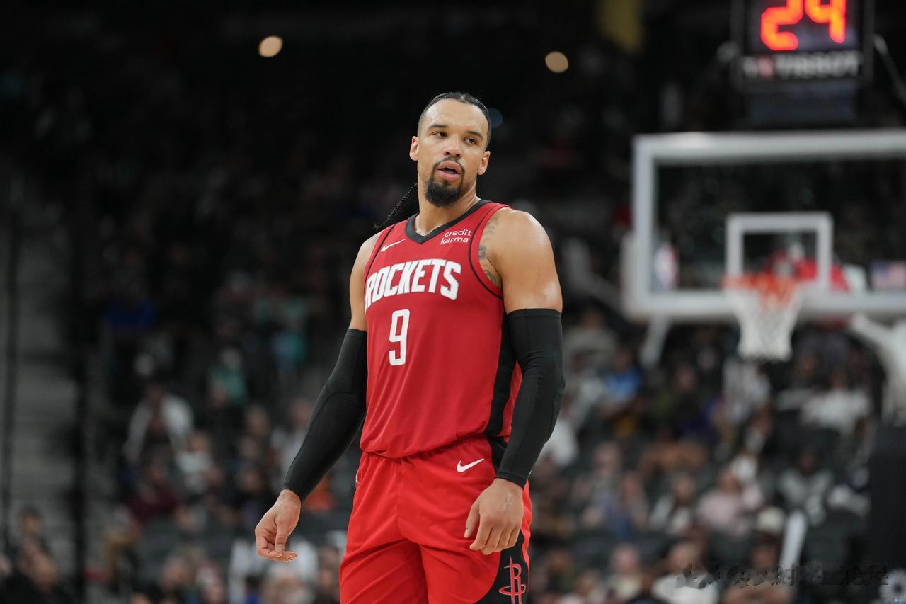 NBA常规赛，火箭在客场以86-116惨败于魔术，万万没想到表现最好是狄龙布鲁克