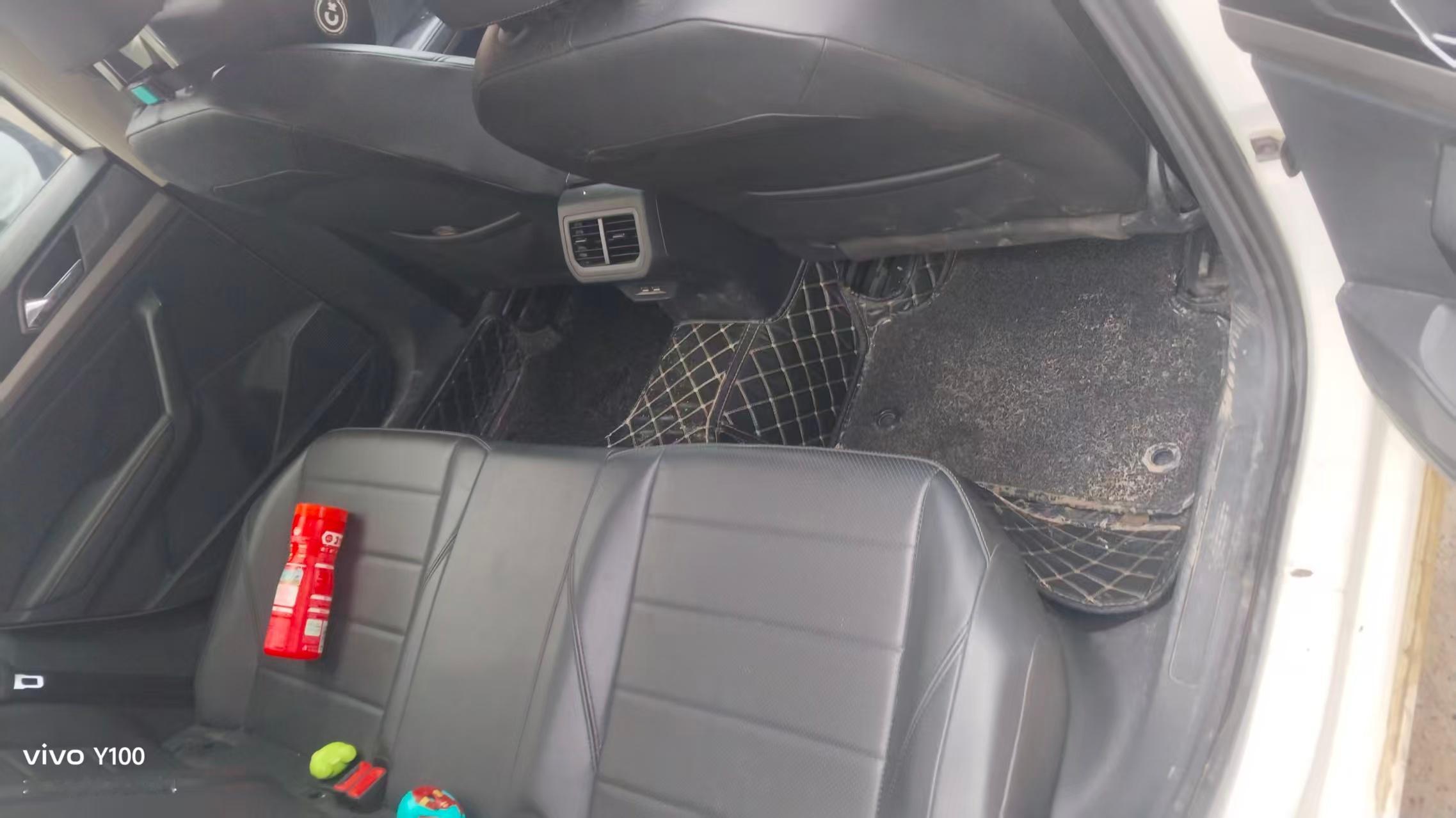 拿下2019年大众朗逸 ，一手车，6.8万公里，1.5L自动挡，0出险，明天到店