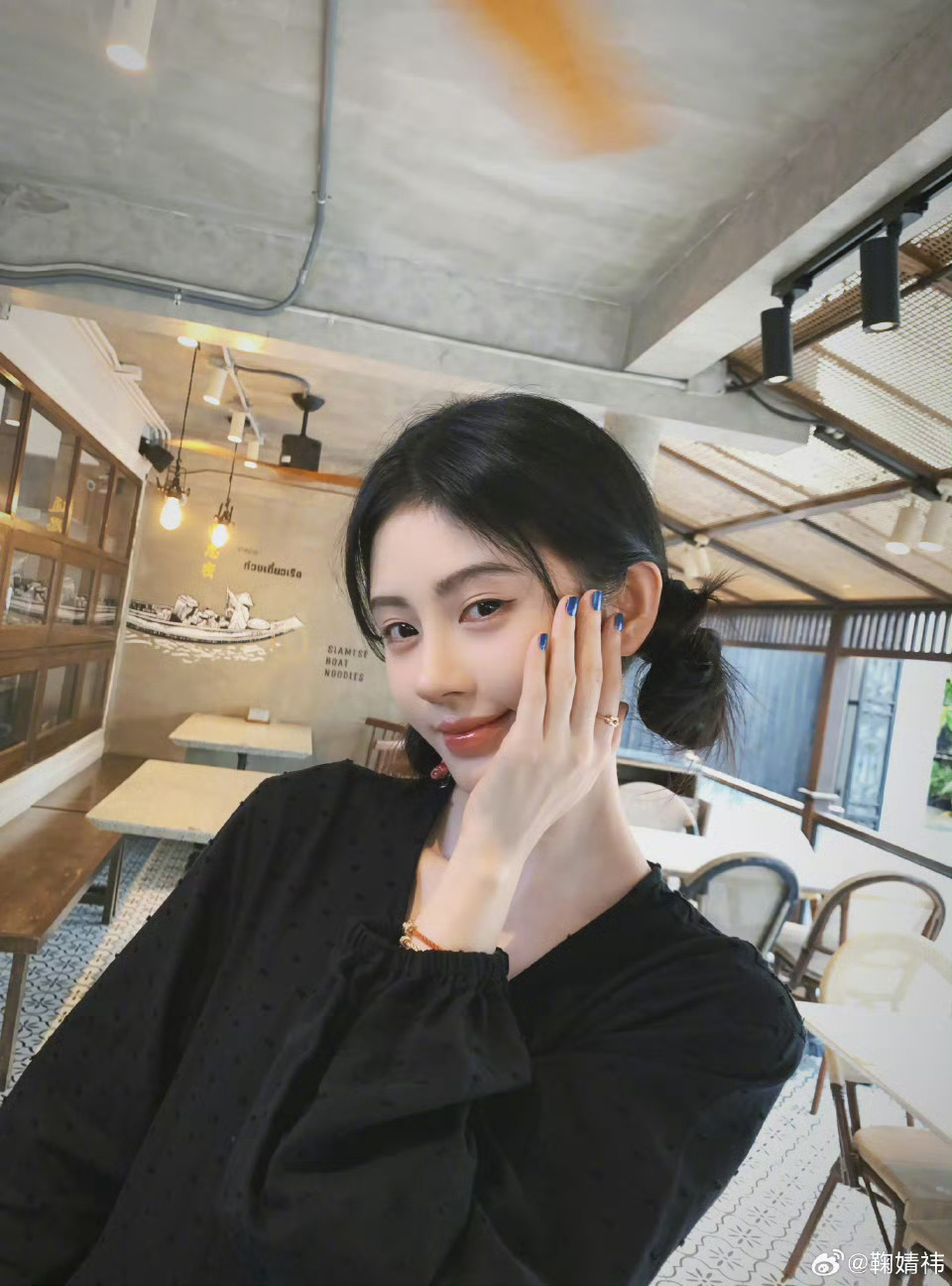 鞠婧祎美萌的小女孩 