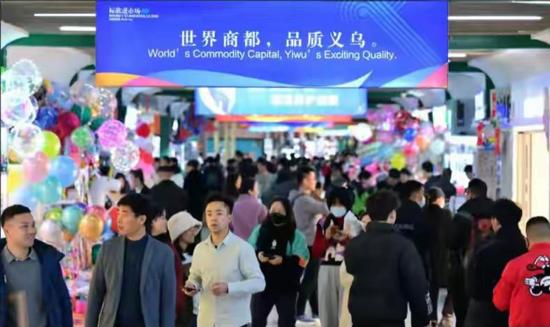 14国抱团上位，中国“世界工厂”位置将被取代？结果真实情况一公布，狠狠打了西方媒