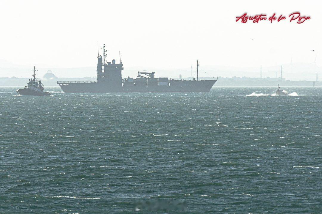 全球武器装备盘点每天认识一件兵器烽火问鼎计划 德国海军易北级补给舰“摩泽尔”号（