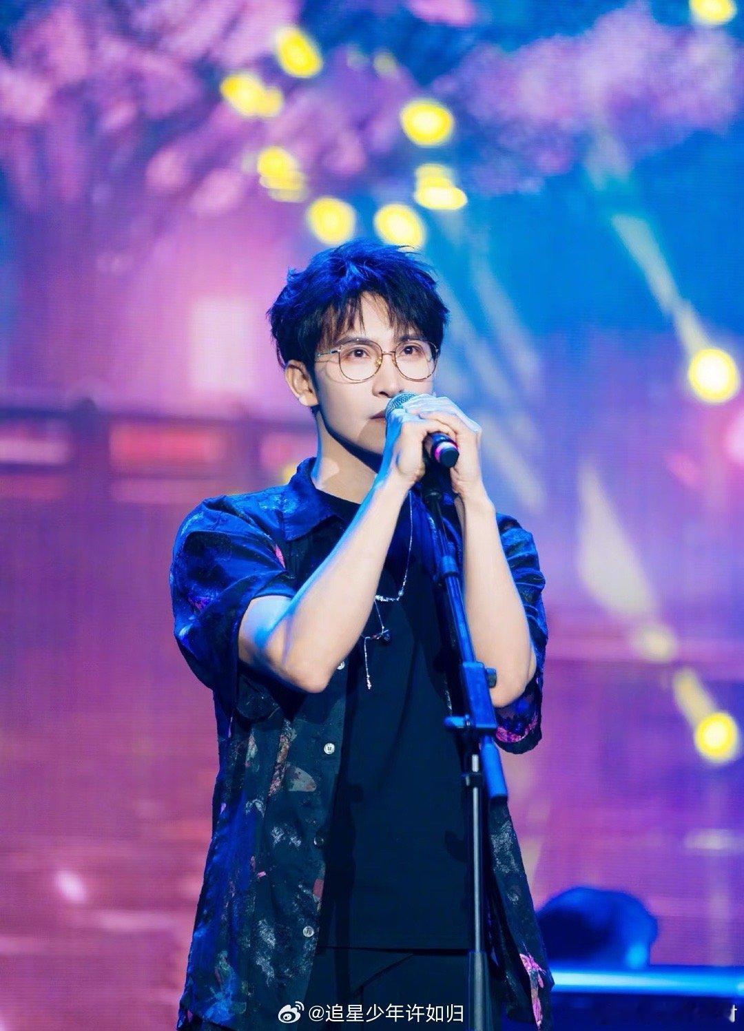 十年蜕变，初心不改！谭杰希在《中国唱将》舞台展现成熟音乐人风采，原创作品《客家》