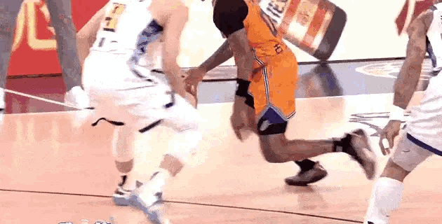古德温1打3，太牛逼了。上海男篮vs广厦男篮cba总决赛CBA