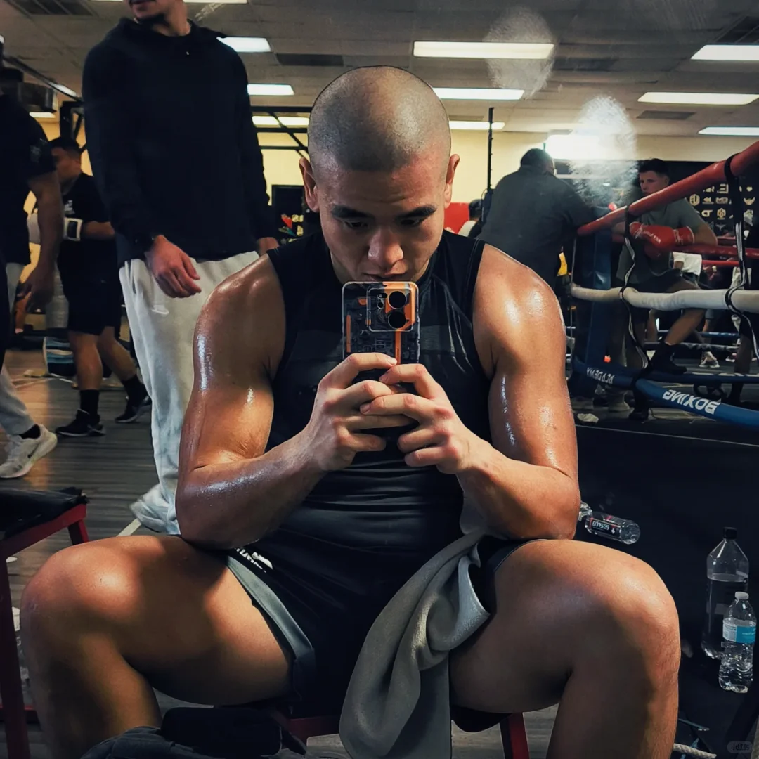 当冠军的过节都是不休息的