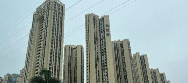 惠州降价楼盘被勒令“封盘”，全国具备“惠州现象”特征的“卫星城楼市”都已走到艰难