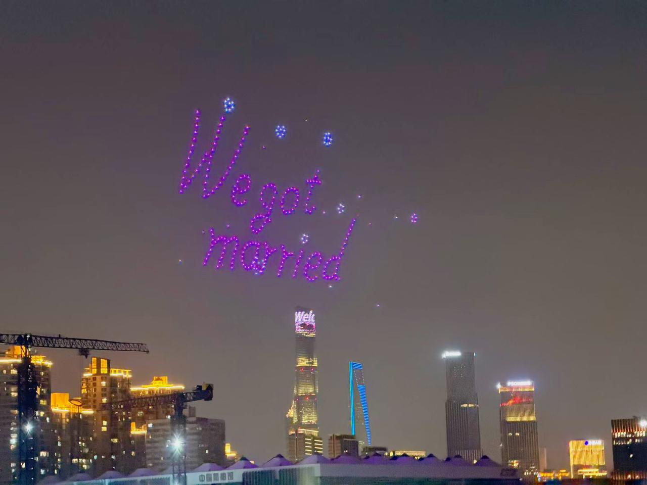 上海滩沪少撒的狗粮，我们在乡下都吃到了，让我看看都传到哪了？
陆家嘴上海滩 上海
