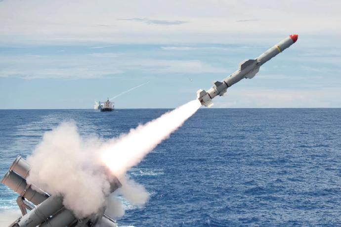 每天认识一件兵器 “鱼叉”导弹“鱼叉”（Harpoon）导弹是美国麦克唐纳·道格