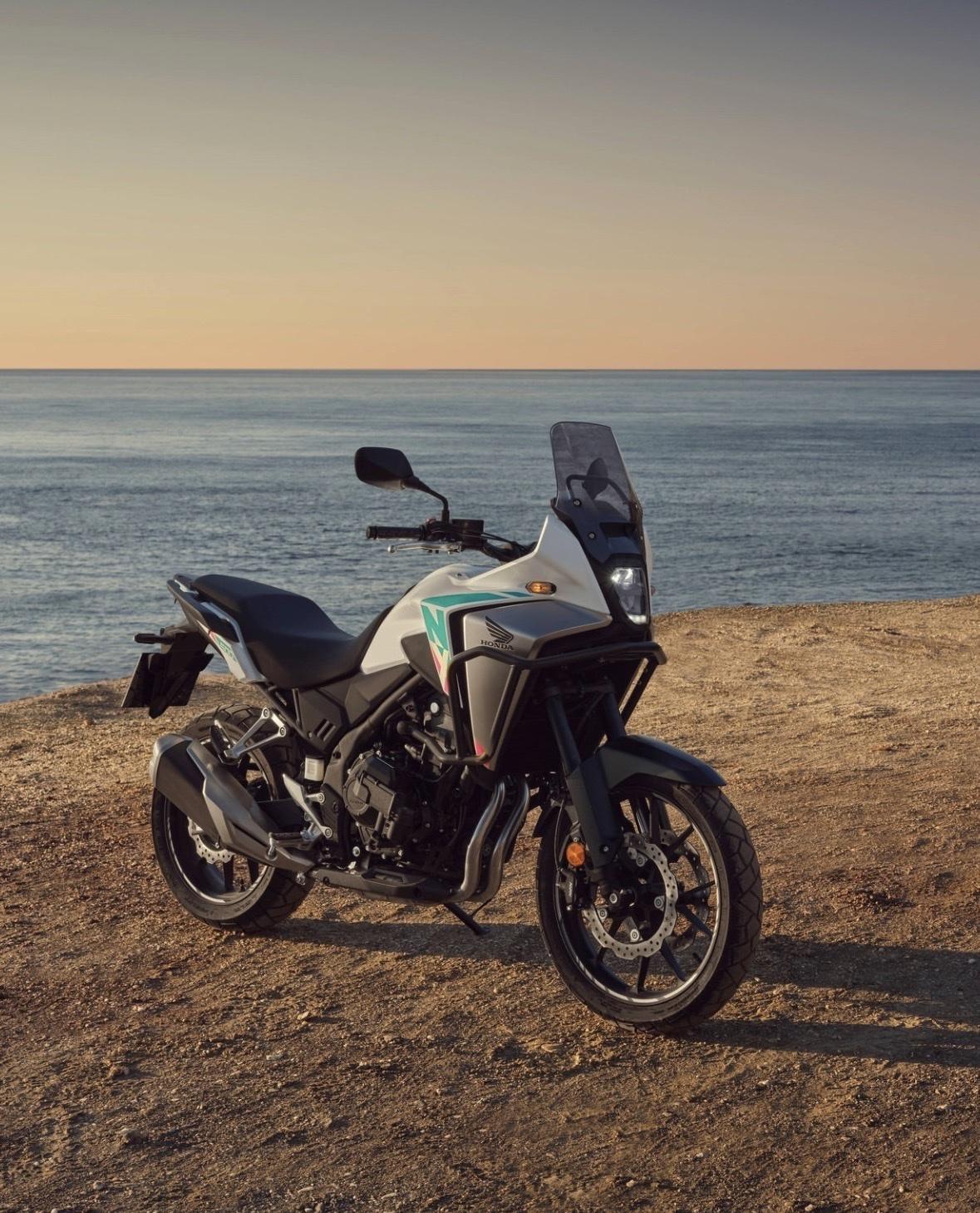 "本田NX500来炸街了！🏍️ 城市通勤？山路撒野？还是轻度越野？这一台全能搞