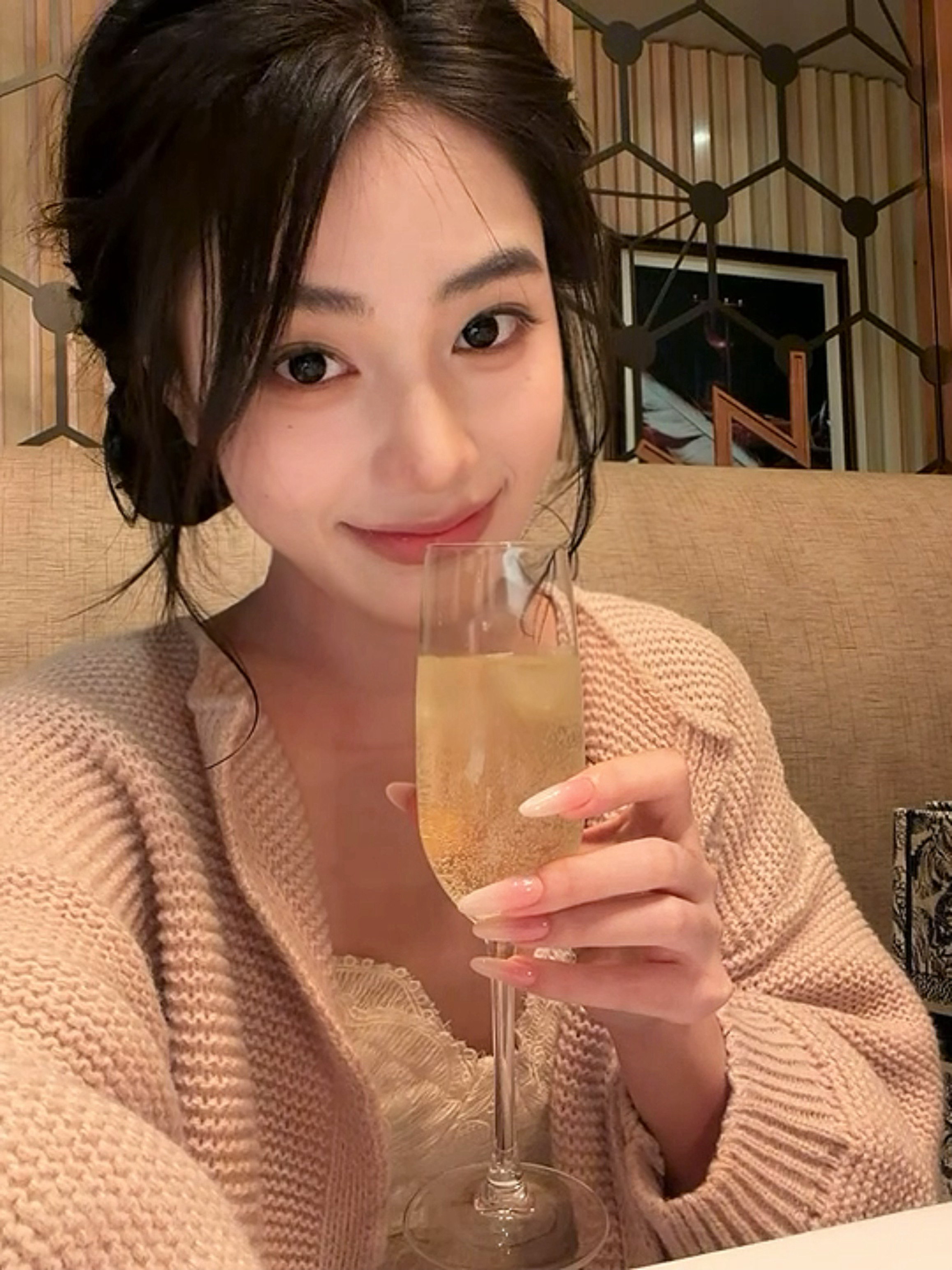 我是鱼粥粥 祝大家中秋节快乐  ​​​