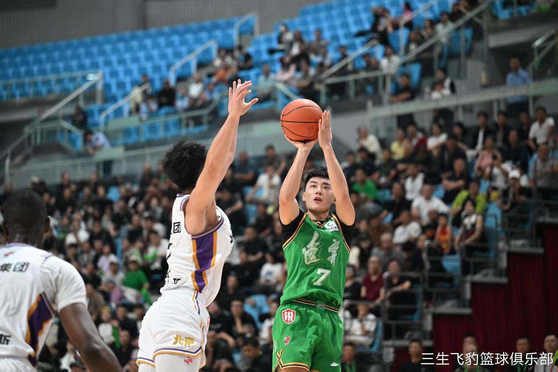 2026辽宁男篮夏季对抗赛葫芦岛站辽宁本钢队对阵北京控股的比赛今晚结束，辽篮以9