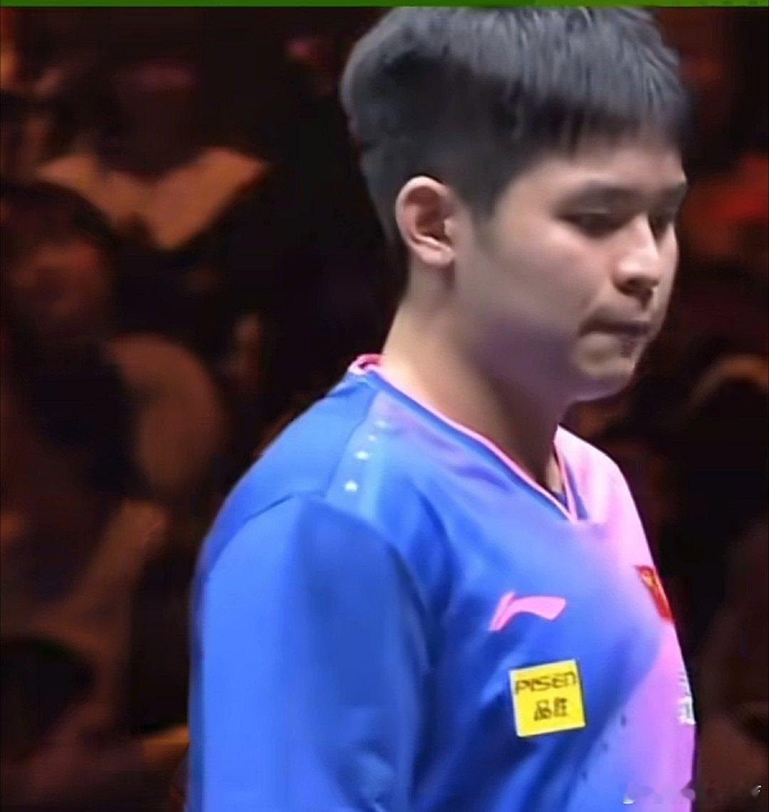 这可是林诗栋冲击世乒赛前的终极大考。别嫌太原站没意义，休战39天，整整13个月没