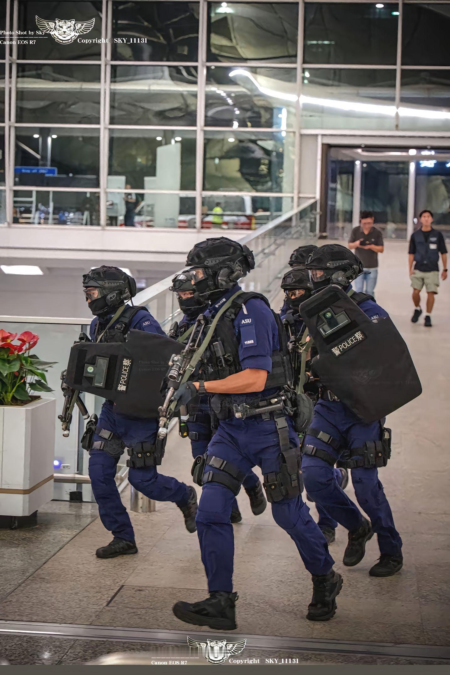 香港机场发生黄金大劫案香港机场的停车场肯定没有部署ASU机场特警
