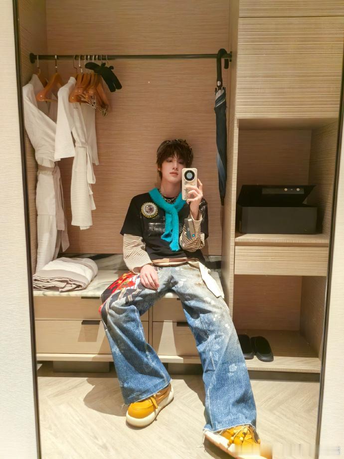 张泽禹初代四叶草的含金量 初代四叶草的含金量就该这么体现！张泽禹用自己的努力，把