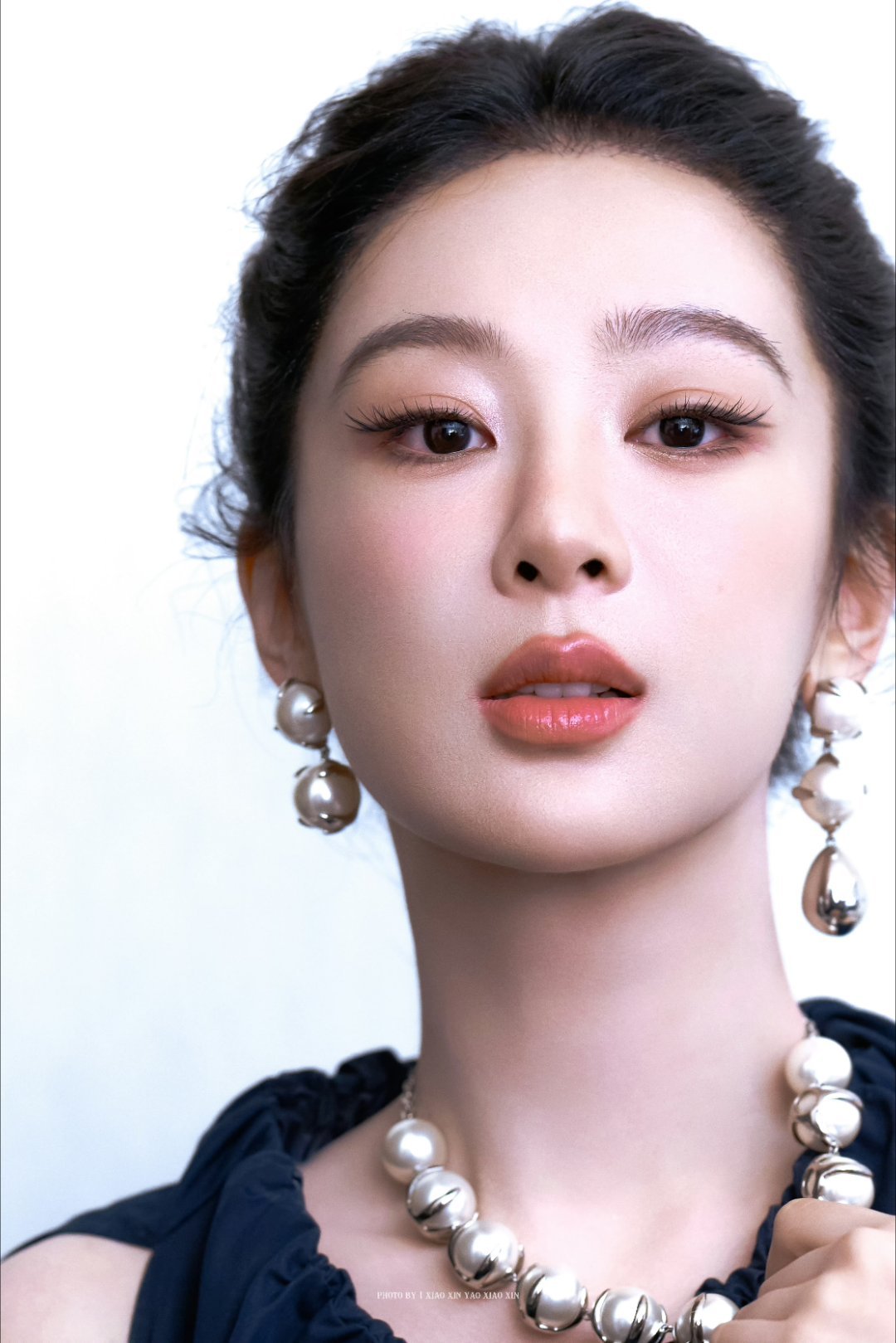 玉兰花开君再来杨紫玉兰花开君再来yz 杨紫董竹君 你是藏在云层里的月亮，也是我穷