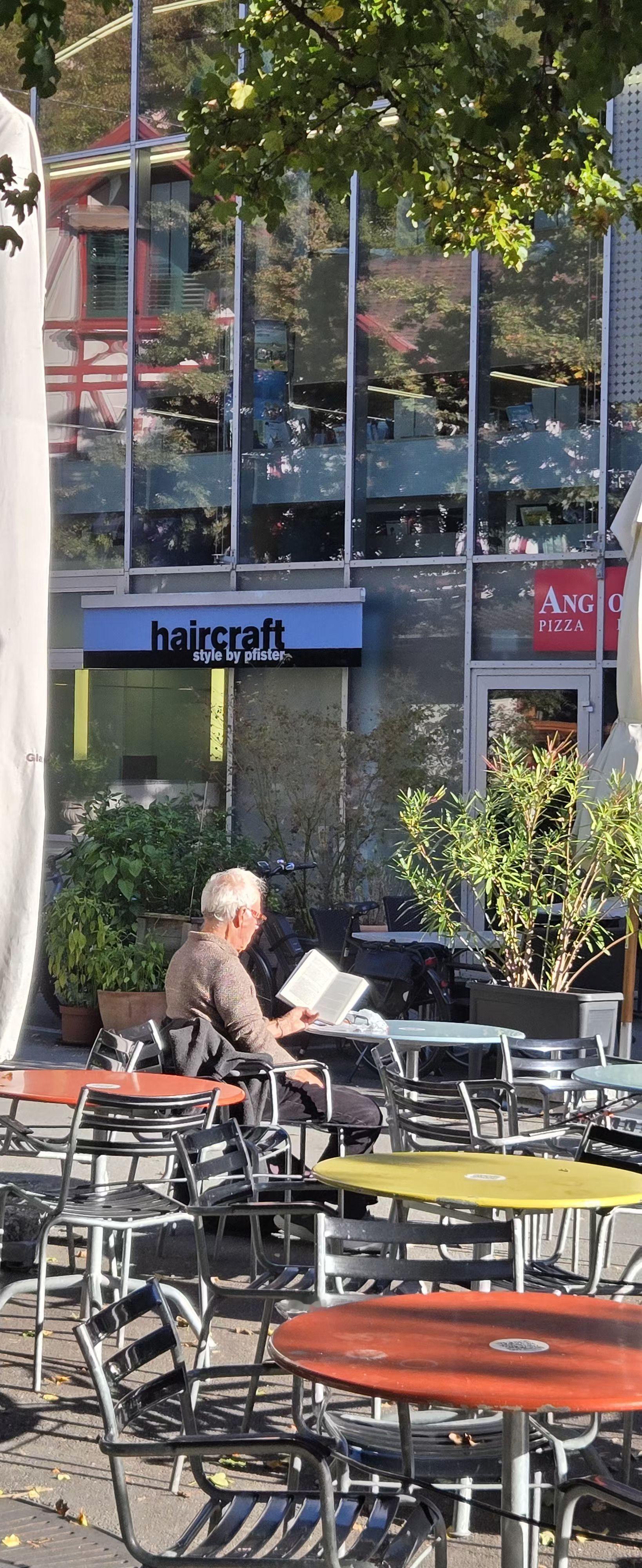 全款给孩子买房做好三层防护第一要买学区房第二量力而行新学校没有用的，一定要买老校