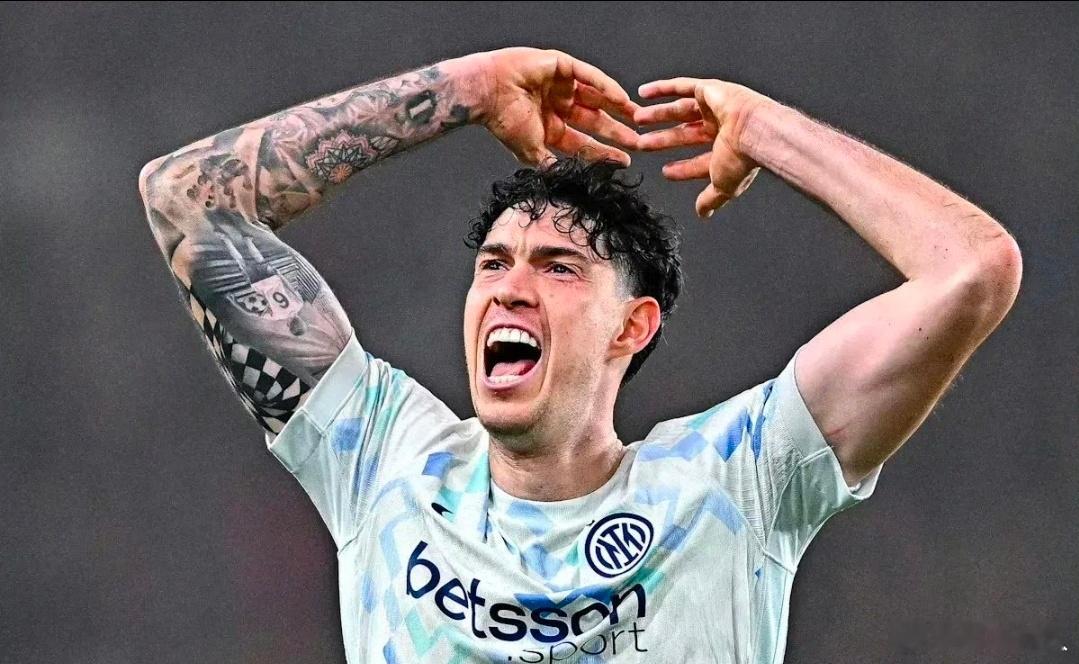 国米回应巴萨追求：巴斯托尼非5000万能带走，速提报价！蓝黑军团即将锁定意甲冠军