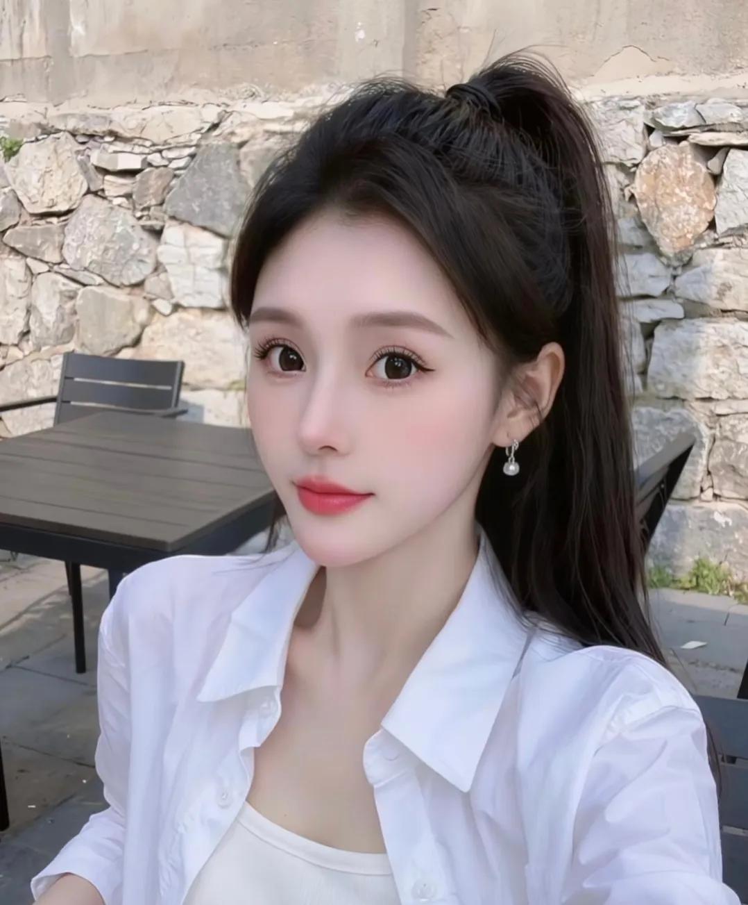 石墙咖啡馆的甜美时刻✨咖啡馆照