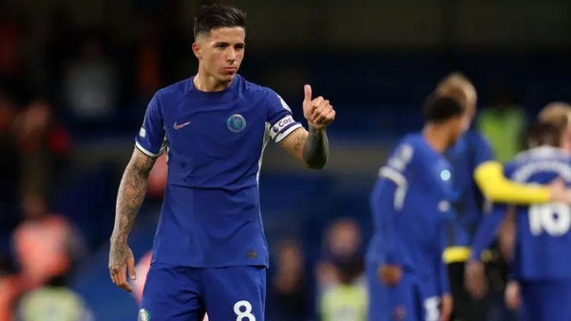 相寻梦里路，飞雨落花中今天作业就来看看这两场欧联杯003  比尔森VS哈茨   