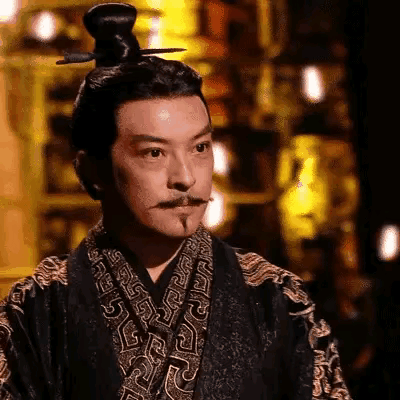 秦始皇确实了不起，华夏帝王中超一流存在，但要说他千古一帝，还是有点过了。您就拿他