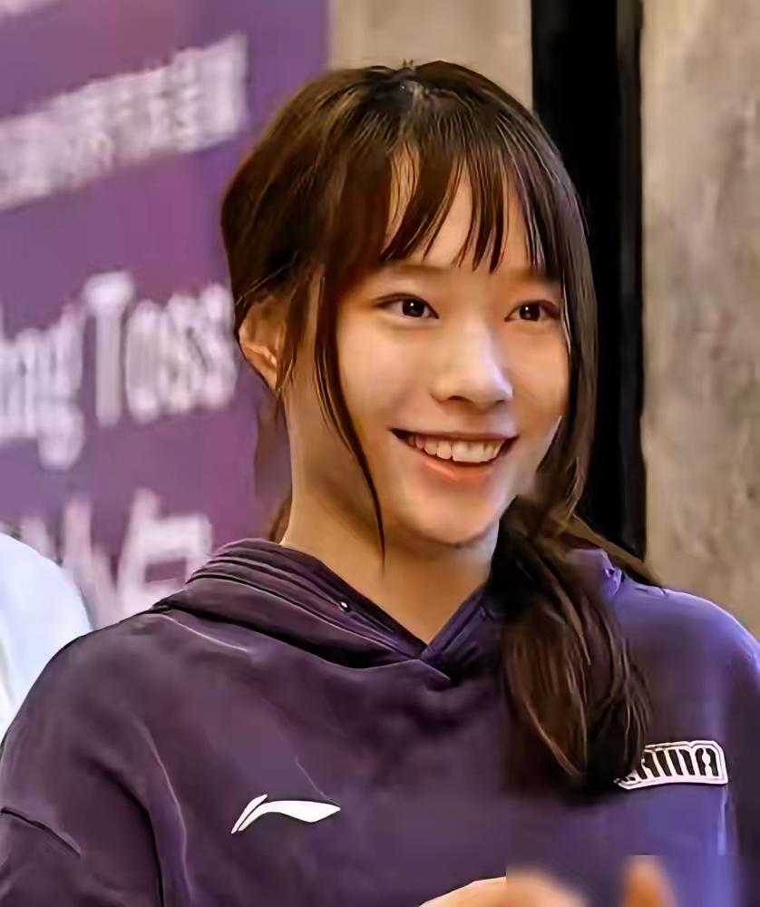 请小编别害王励勤领军人物啦！王励勤主席给陈熠大赛机会是最多的一位新人！试问：陈熠