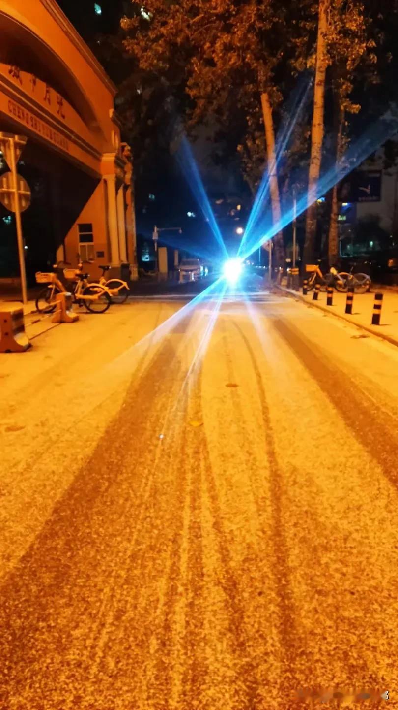 *²⁰²⁴/₁₁.₂₆ *看一场仪式感满满的浪漫初雪❄️🌨❄冬日氛围感雪景 冬