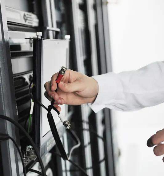 油价上涨，作为行业人员任务在加码，每天的数据需要采集和传输。