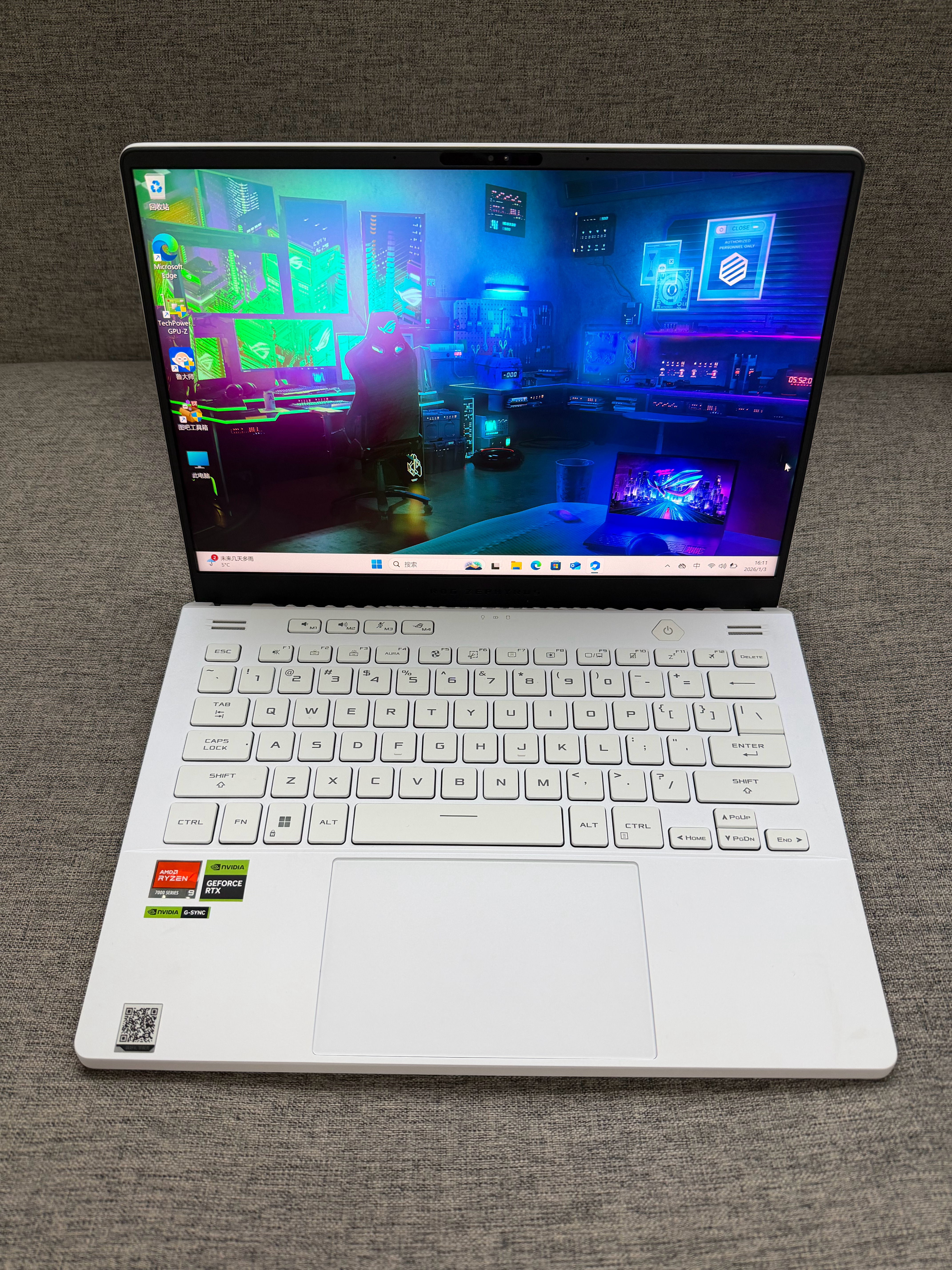 ROG 幻14 原16G运存升级为32G+1TB 经典白 配置：AMD R9-7