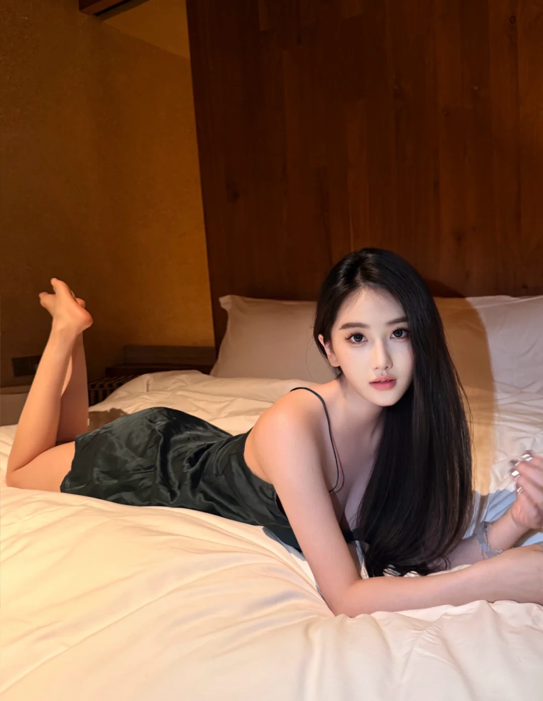 只怕幸福眼看完整 我的心却早已冰冷