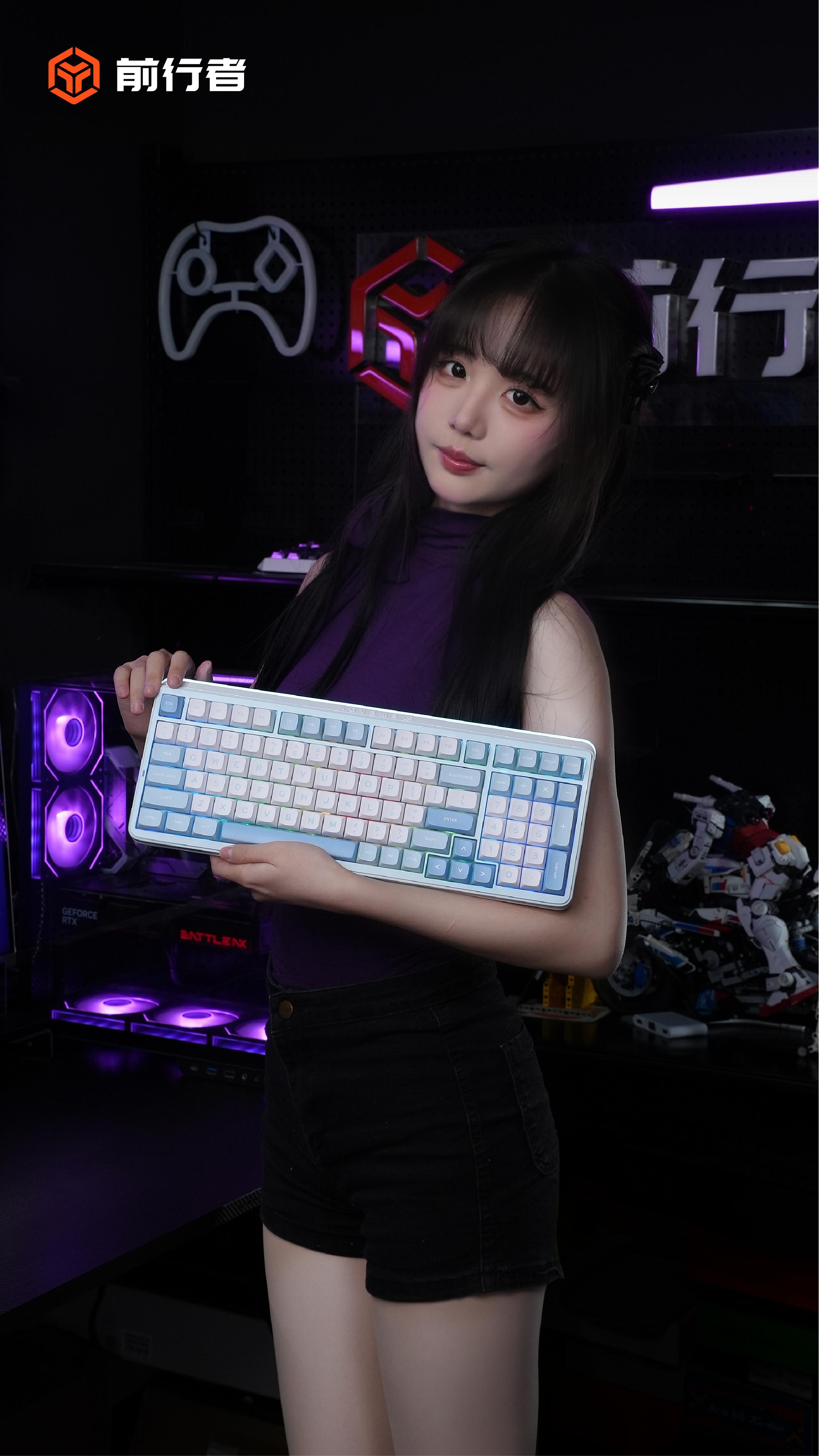 🔘 新键盘get✔ 前行者ES98。实用与颜值我全都要！ 原生双8K...