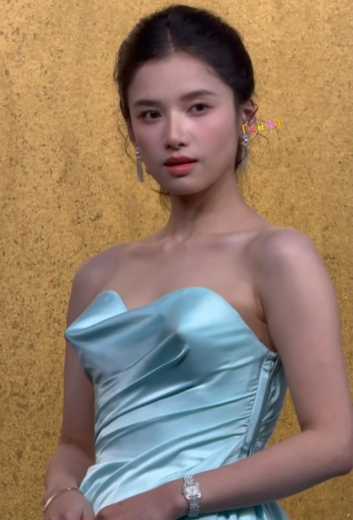 张婧仪vogue生图 ​​​