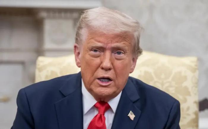 特朗普说中国向伊朗输送武器会有大麻烦，中国外交部三个字就够了：管不着！中国的军售