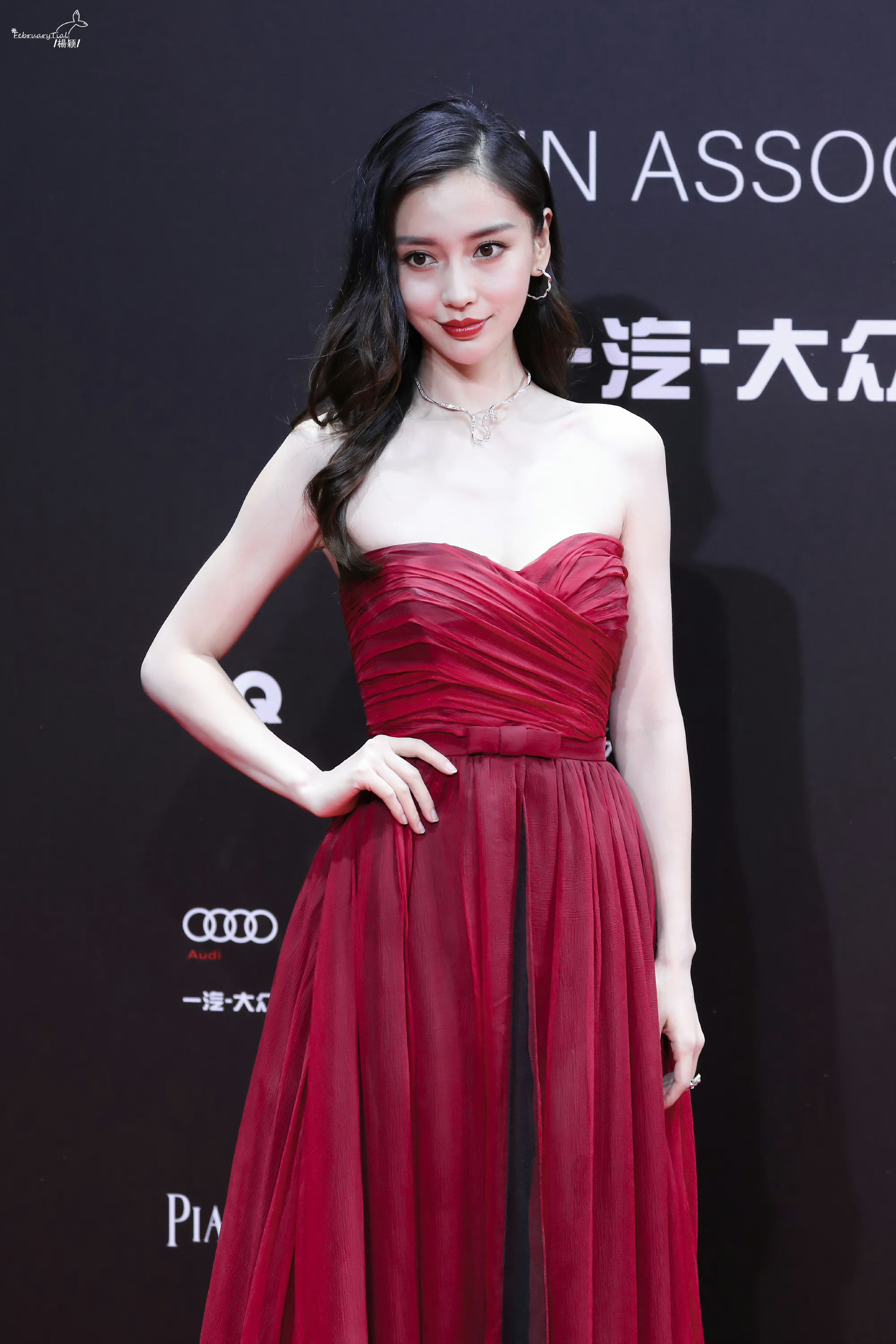 angelababy ＊杨颖 今日份还差2.7w热度值🌡️所有人此贴🍎5内?